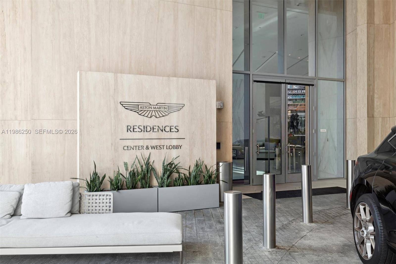 image Aston Martin Residences25