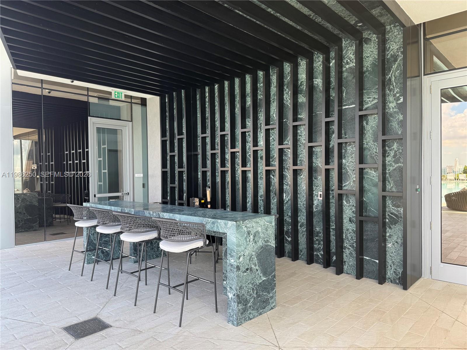 image Aston Martin Residences29