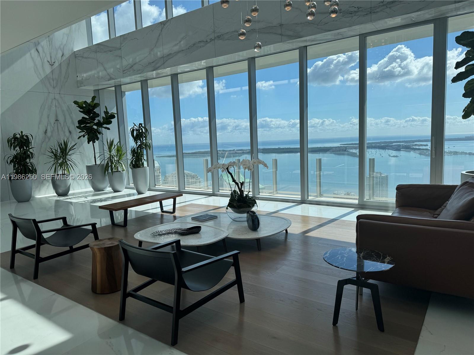 image Aston Martin Residences30