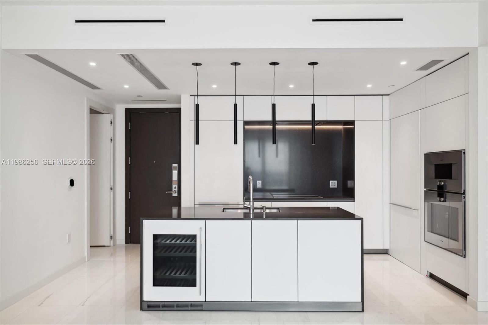 image Aston Martin Residences3