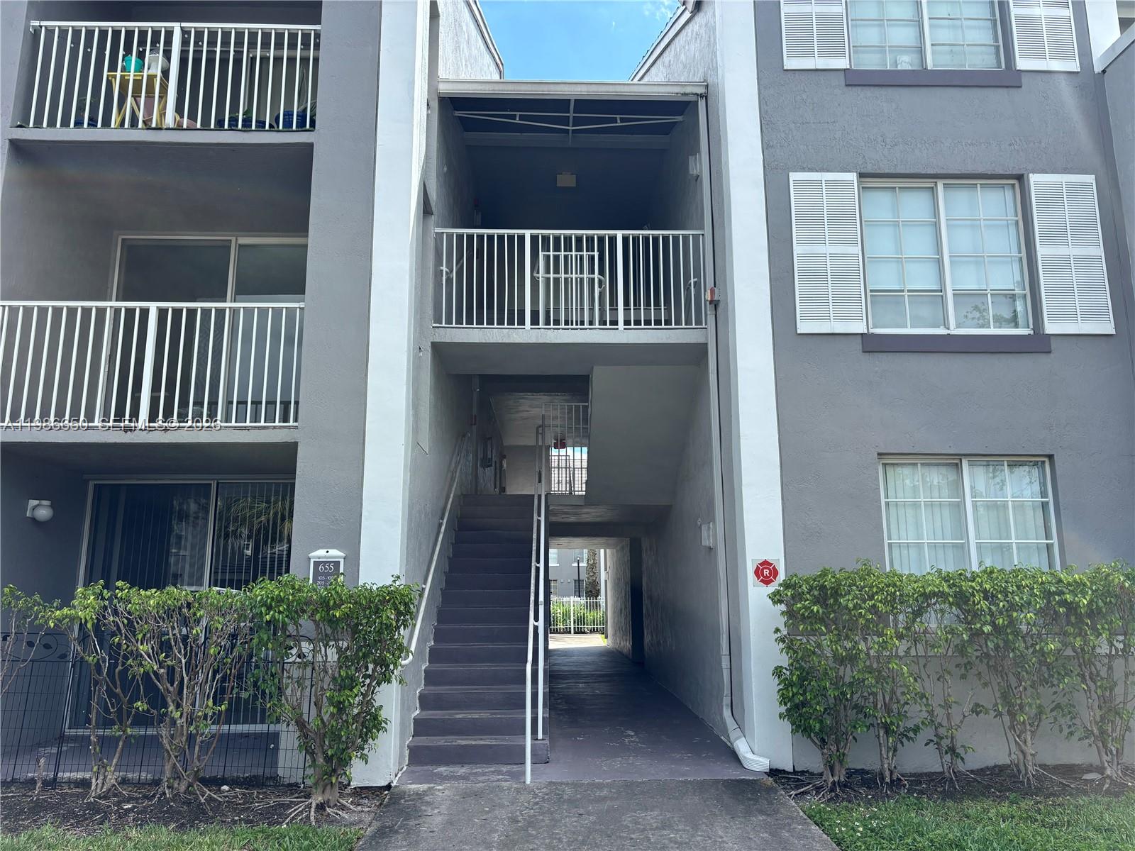 655 SW 111th Way #108