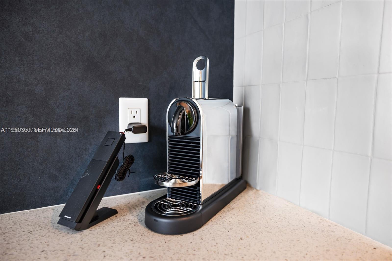 159 NE 6th St #1617 Miami, FL 33132