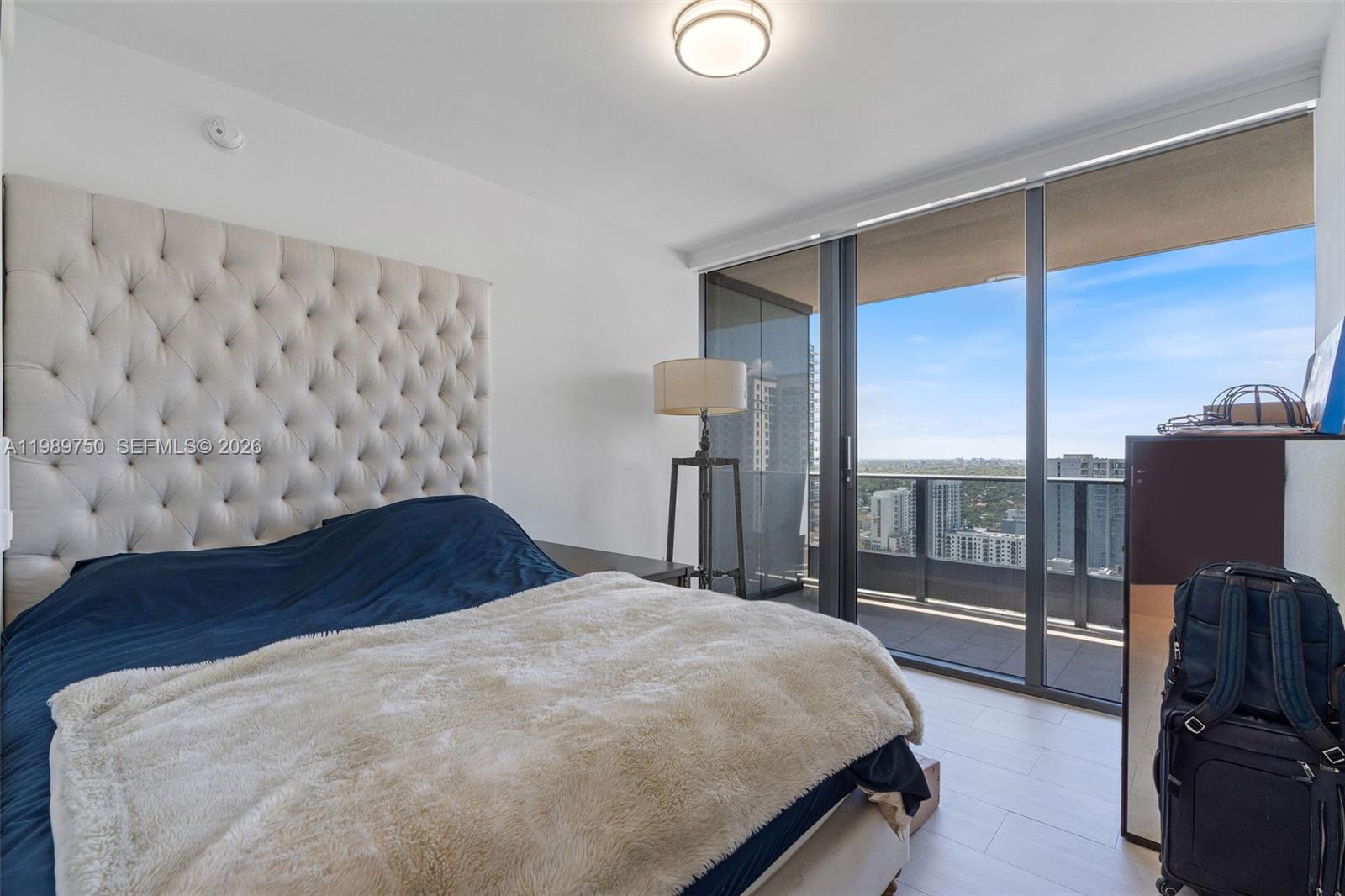 1000 Brickell Plz #2812 Miami, FL 33131