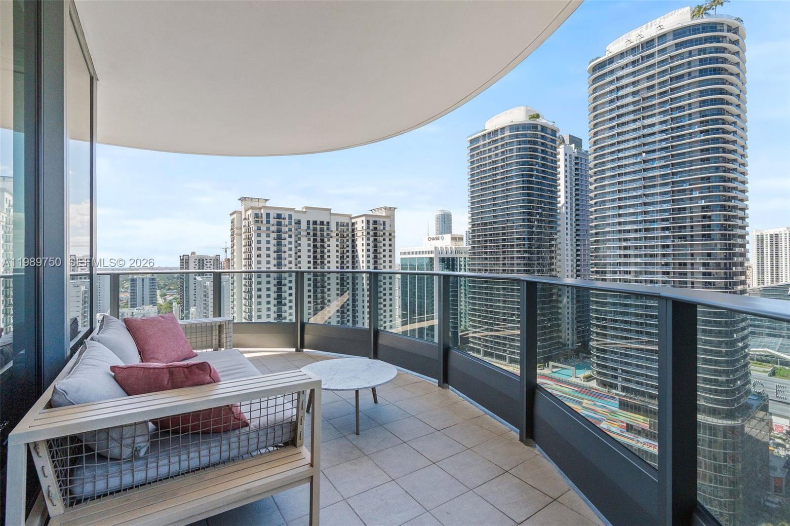 1000 Brickell Plz #2812 Miami, FL 33131