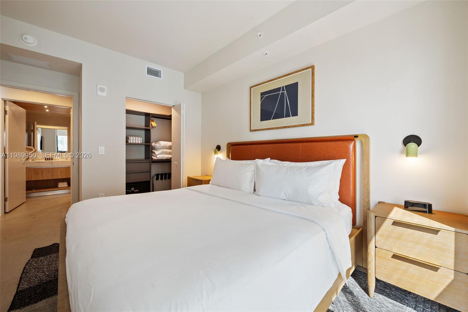 11 NE 26th St #2605 Miami, FL 33132