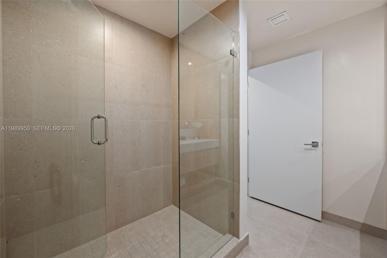 11 NE 26th St #2605 Miami, FL 33132