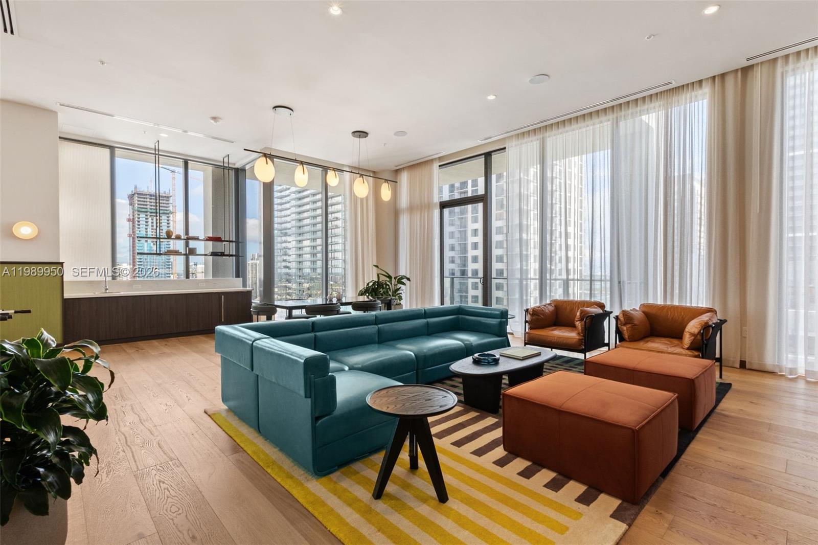 11 NE 26th St #2605 Miami, FL 33132