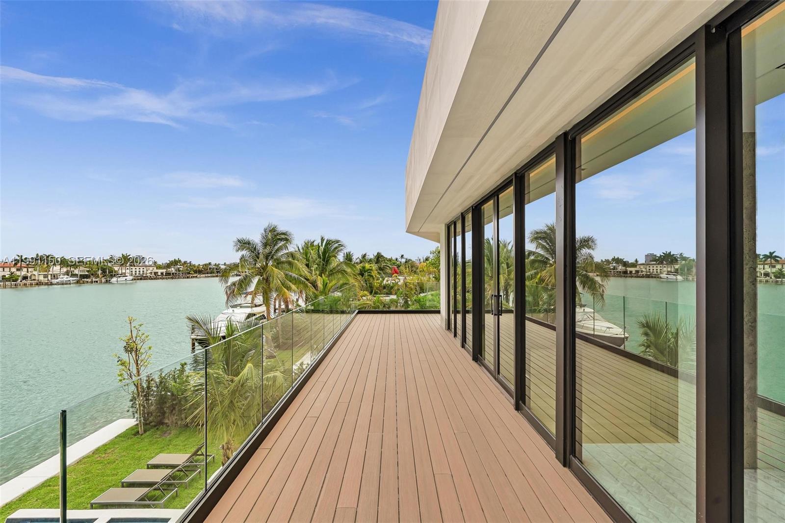 535 N Shore Dr Miami Beach, FL 33141