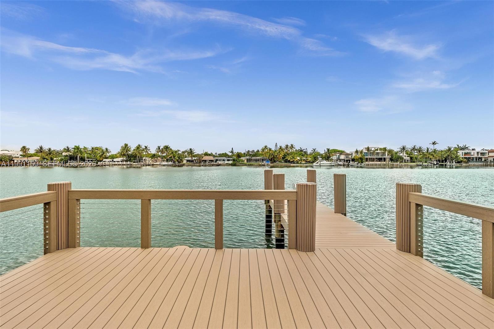 535 N Shore Dr Miami Beach, FL 33141
