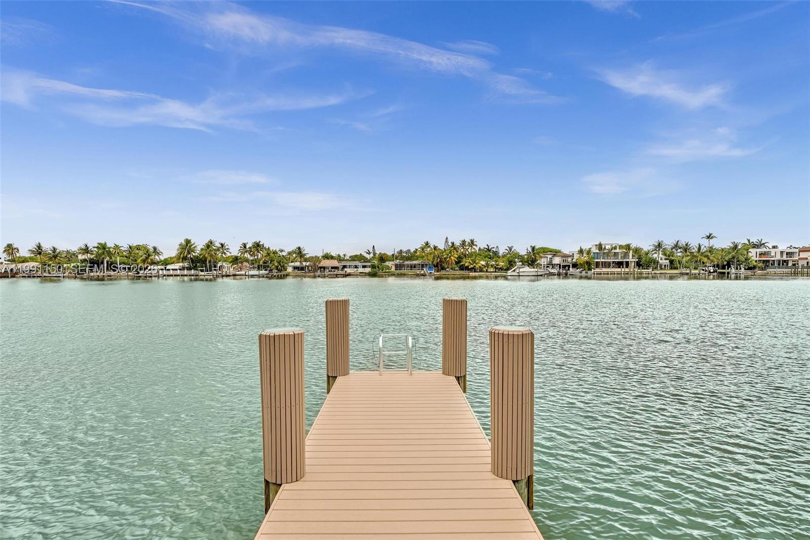535 N Shore Dr Miami Beach, FL 33141