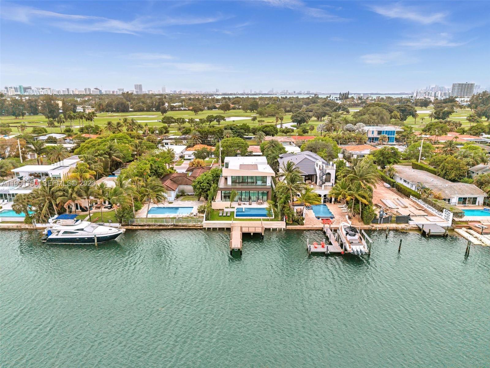 535 N Shore Dr Miami Beach, FL 33141