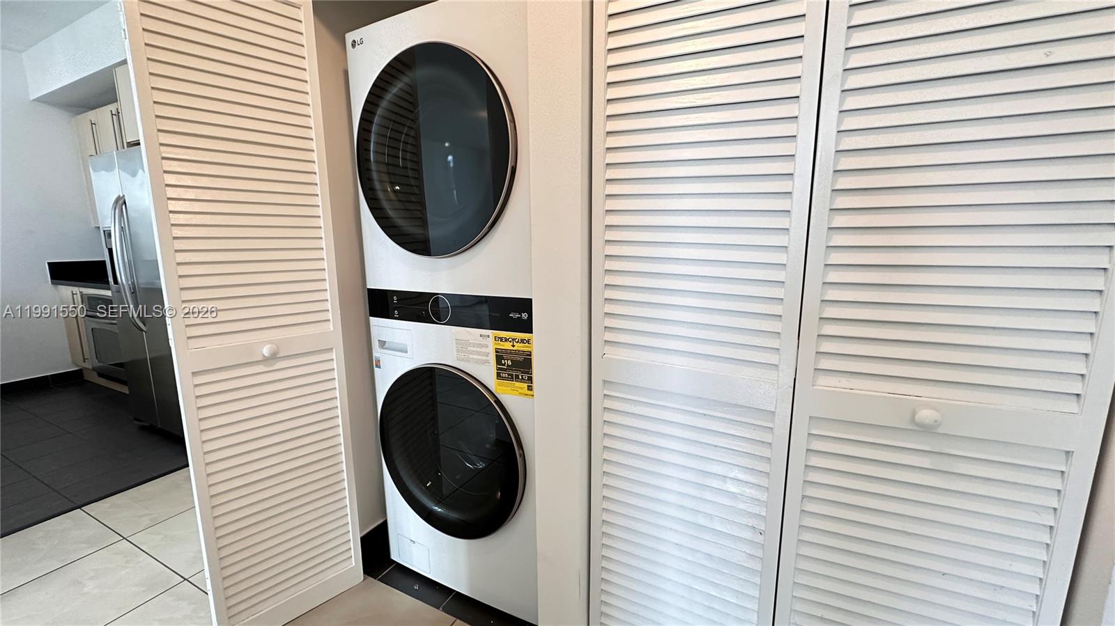 image Axis on Brickell South7