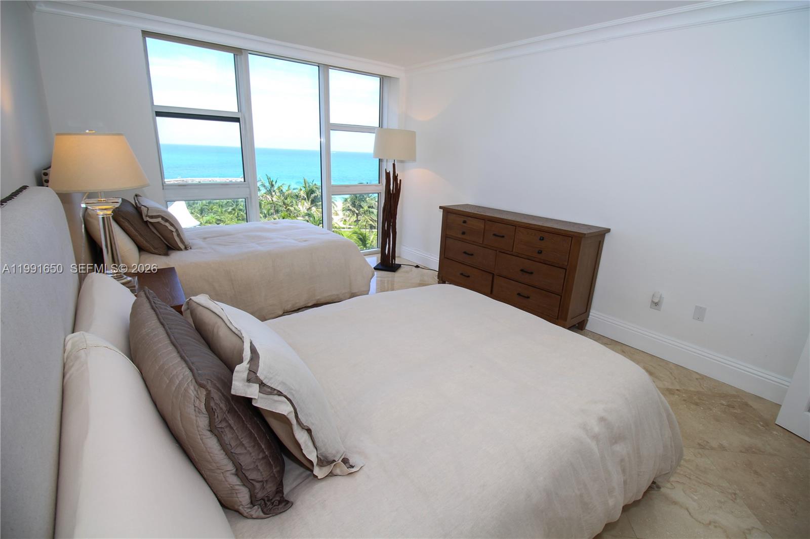 10275 Collins Ave #833 Bal Harbour, FL 33154