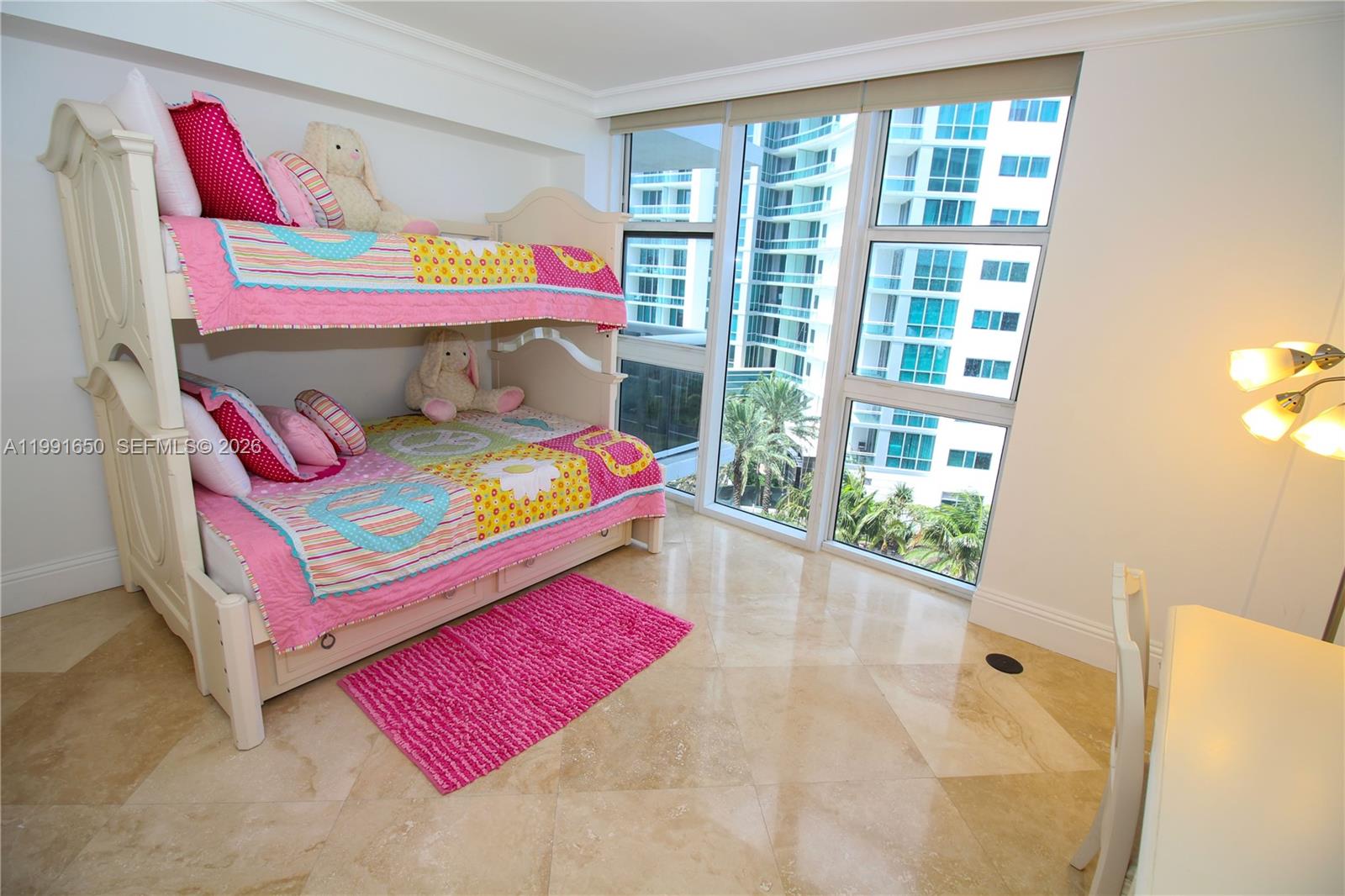 10275 Collins Ave #833 Bal Harbour, FL 33154