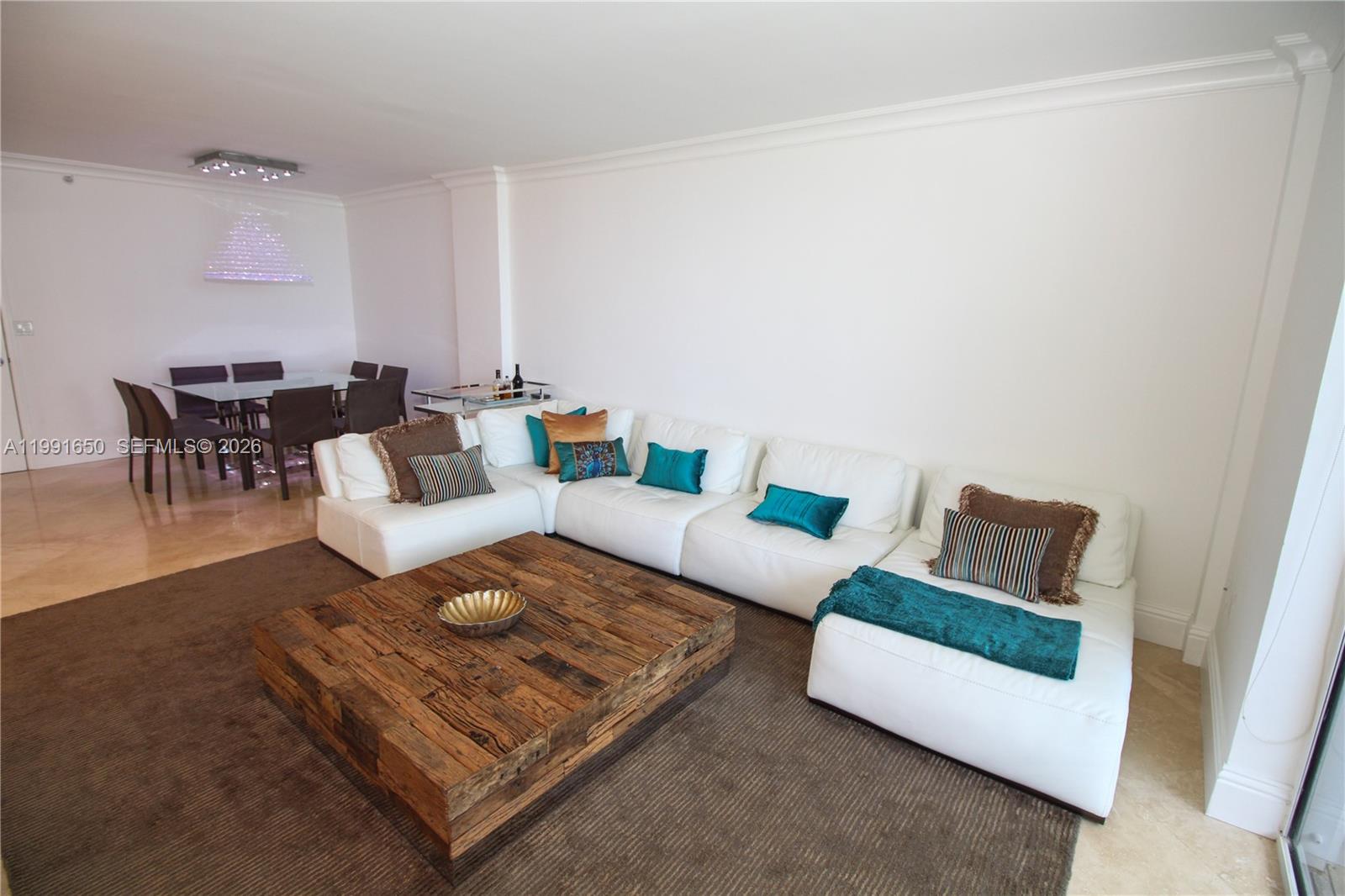 10275 Collins Ave #833 Bal Harbour, FL 33154