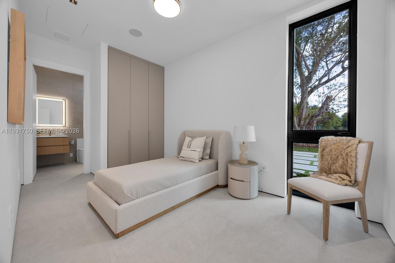 7901 SW 120th St Pinecrest, FL 33156