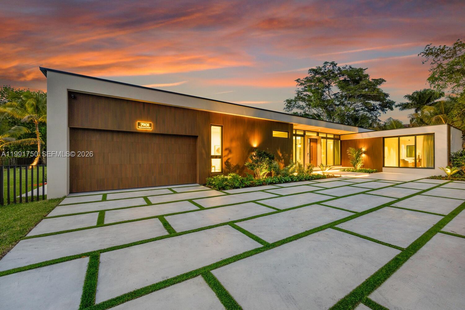 7901 SW 120th St Pinecrest, FL 33156