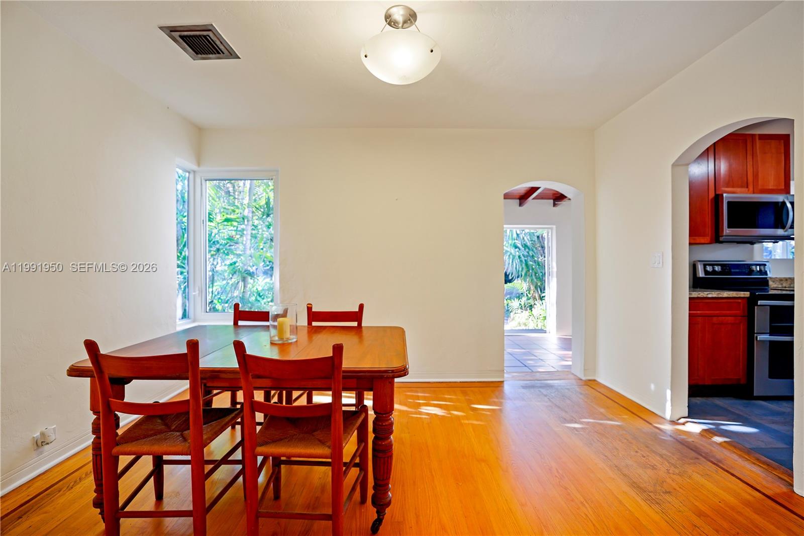 720 NE 75th St Miami, FL 33138