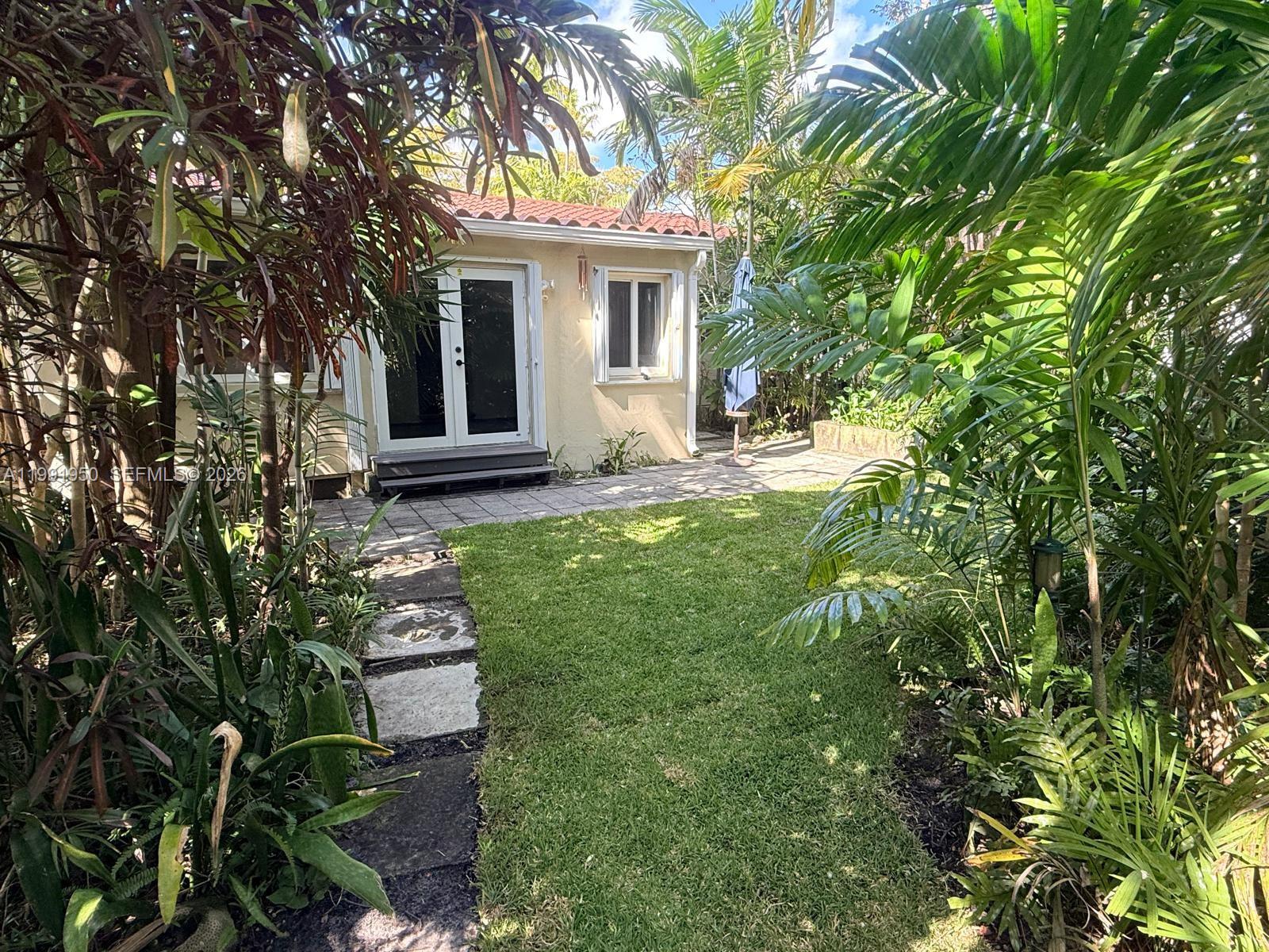 720 NE 75th St Miami, FL 33138