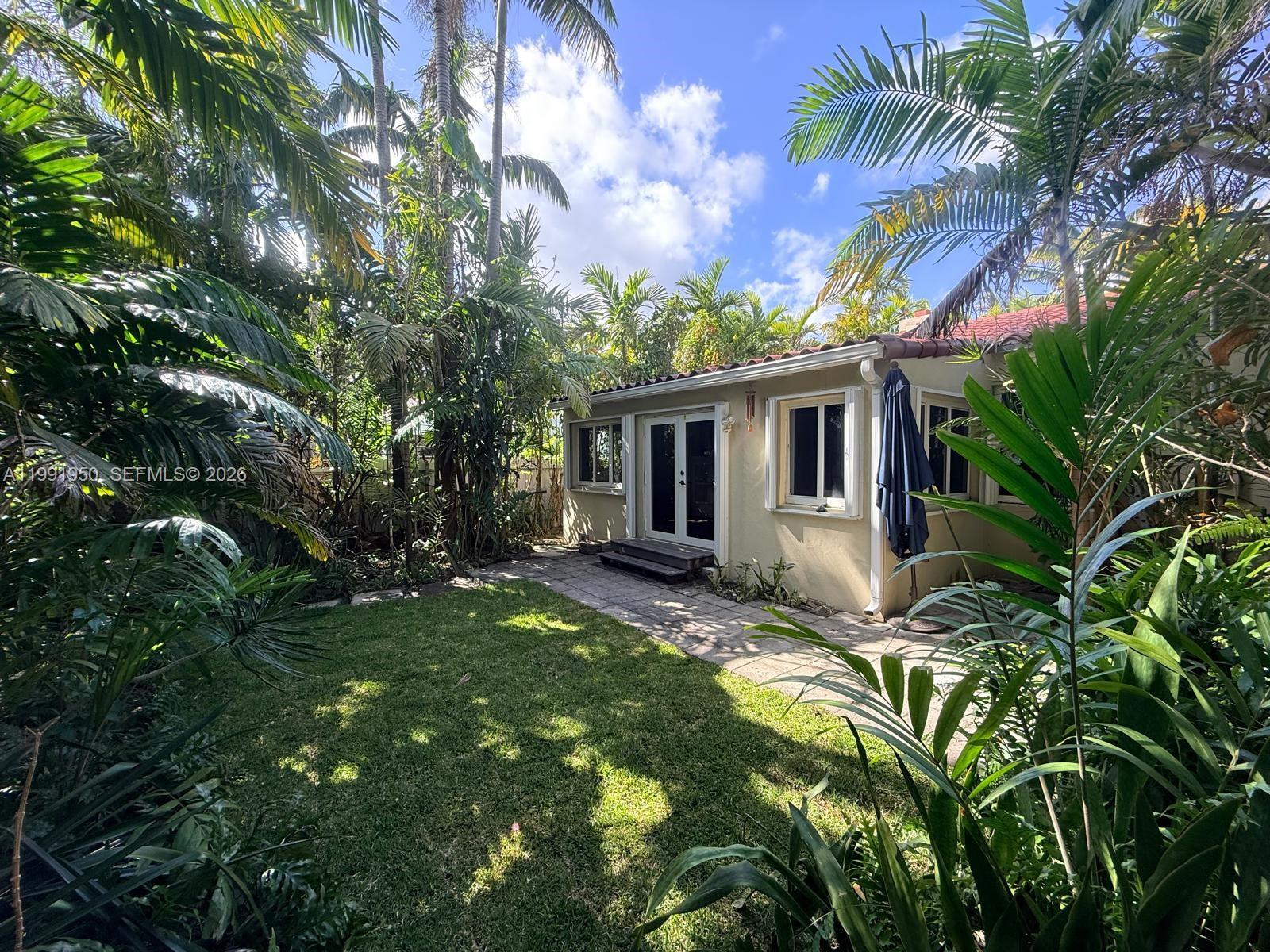 720 NE 75th St Miami, FL 33138