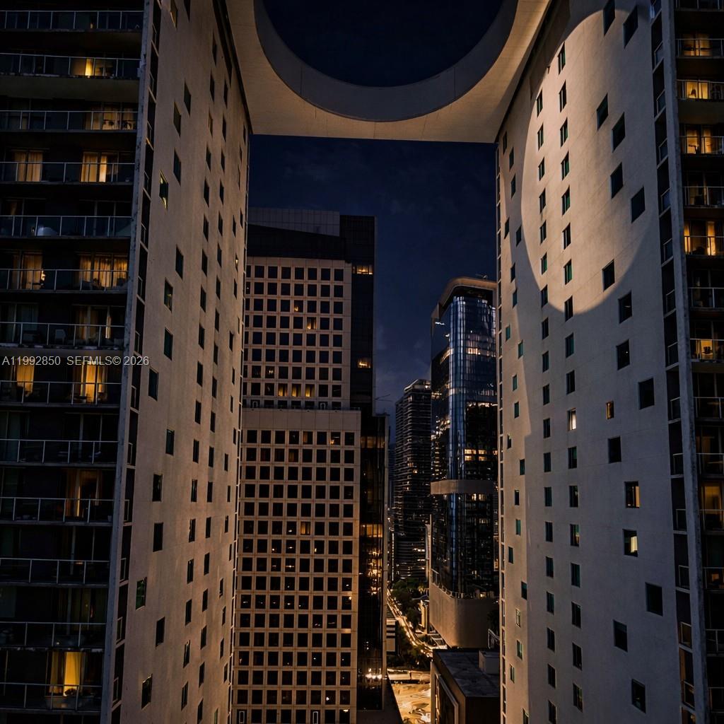 77 SE 5th St #2914 Miami, FL 33131