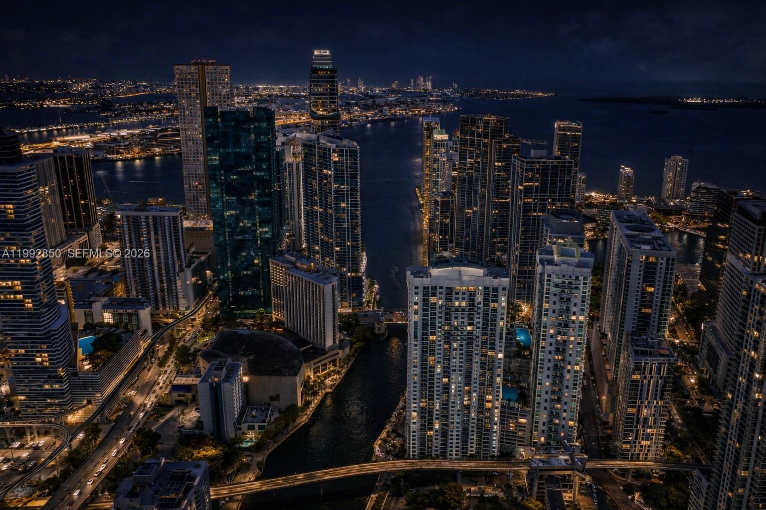 77 SE 5th St #2914 Miami, FL 33131