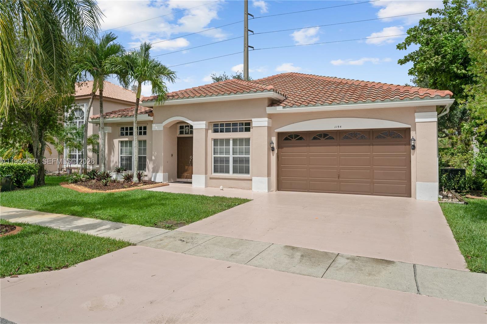 1154 NW 183rd Ter Pembroke Pines, FL 33029