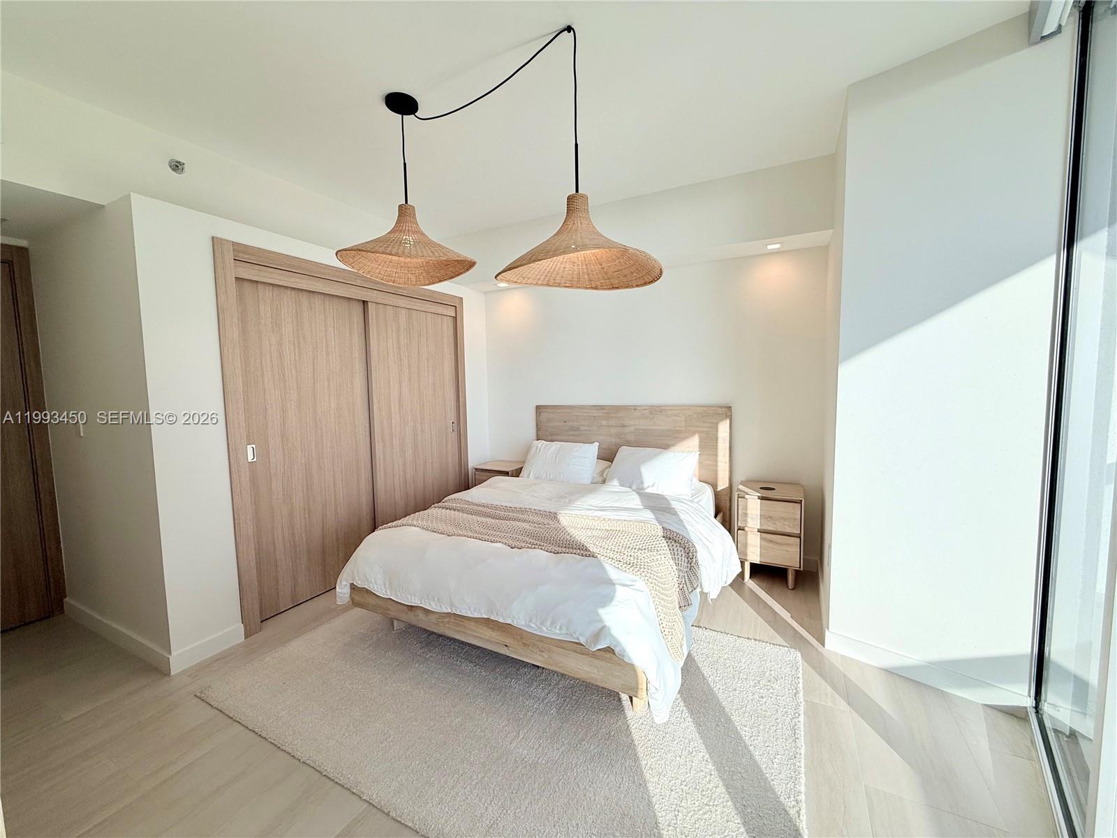 495 Brickell Ave #5106 (remodeled) Miami, FL 33131