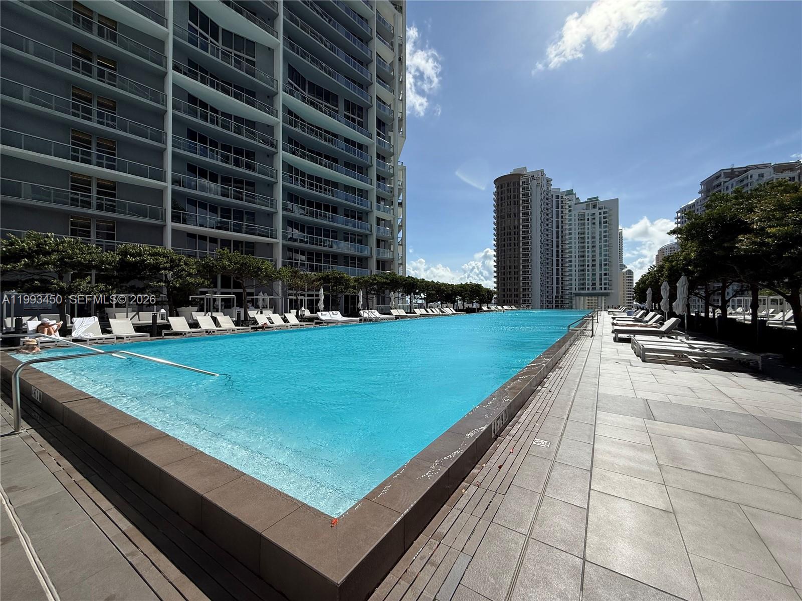 495 Brickell Ave #5106 (remodeled) Miami, FL 33131