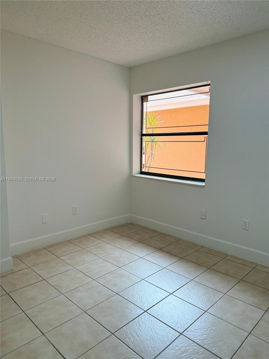 14729 SW 53rd Ter Miami, FL 33185