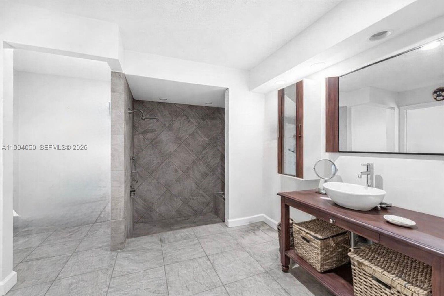 14729 SW 53rd Ter Miami, FL 33185