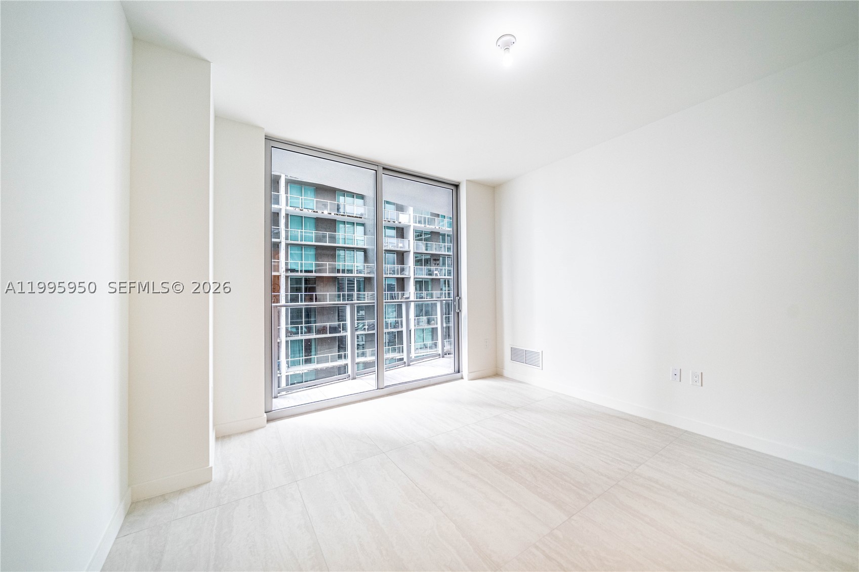 image Viceroy Brickell Residences67