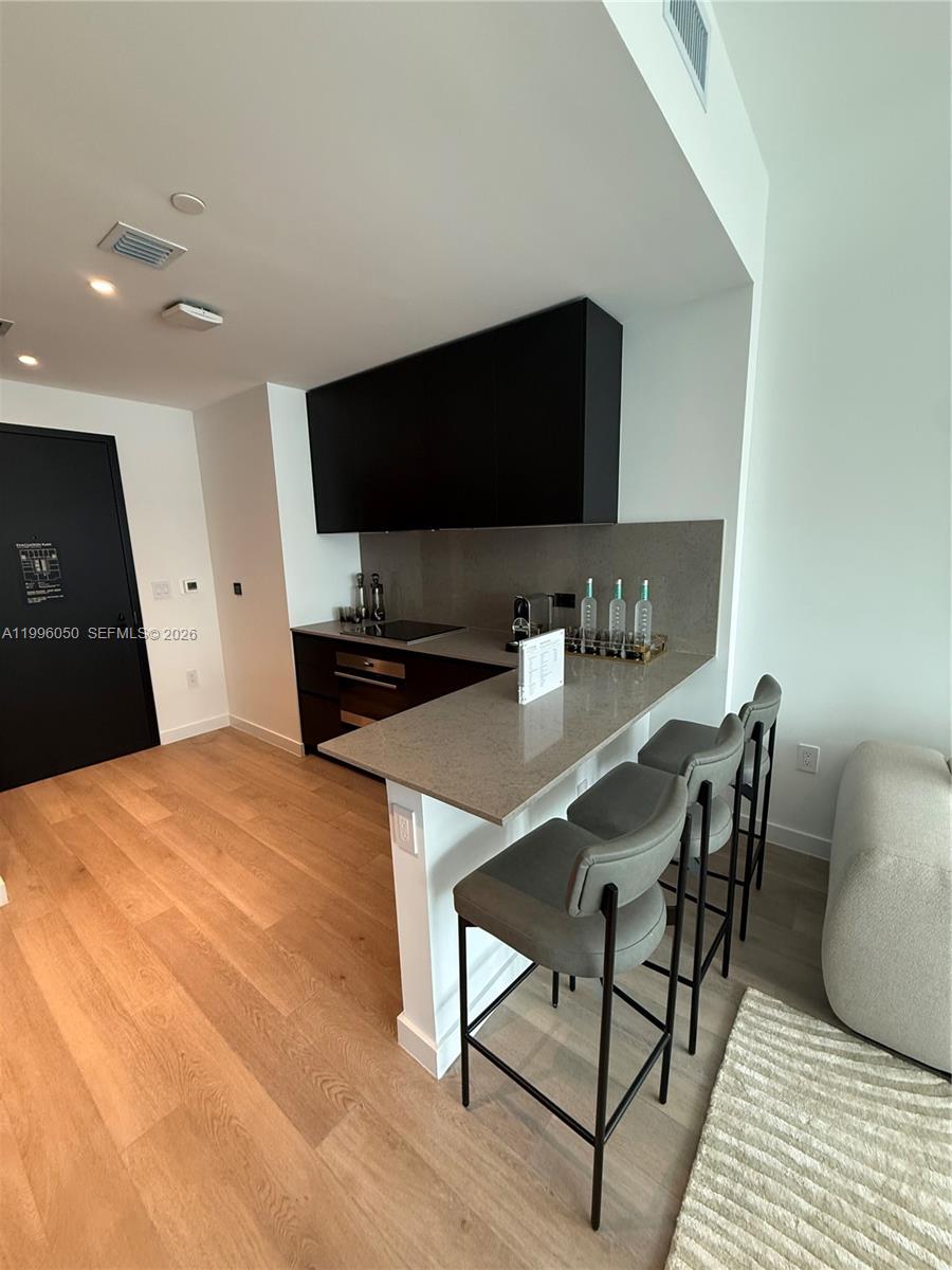 image E11EVEN Hotel & Residences5