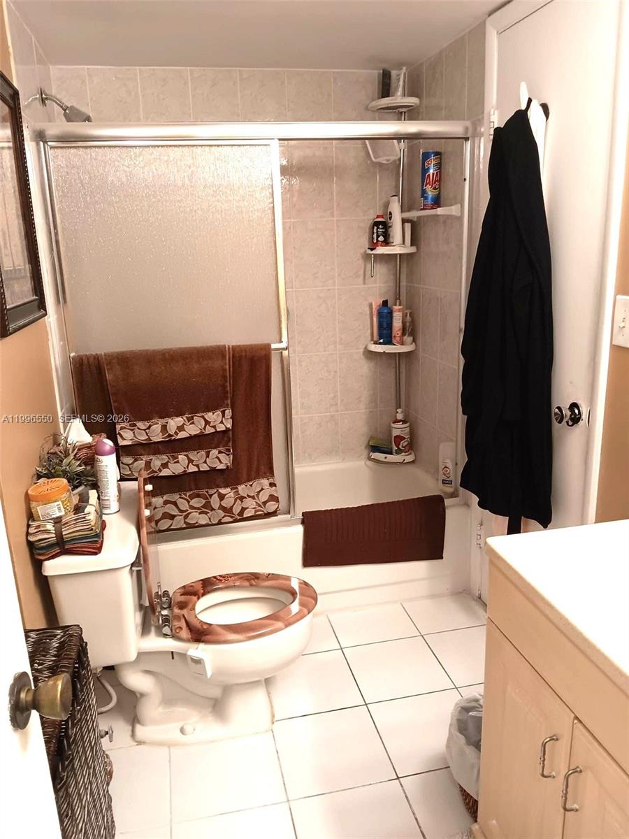 3545 NE 166th St #306 North Miami Beach, FL 33160