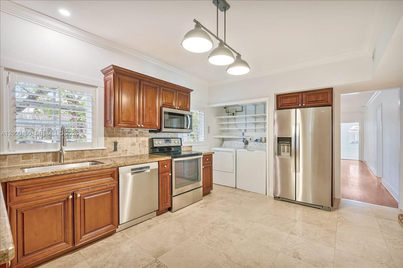 1102 Genoa St Coral Gables, FL 33134