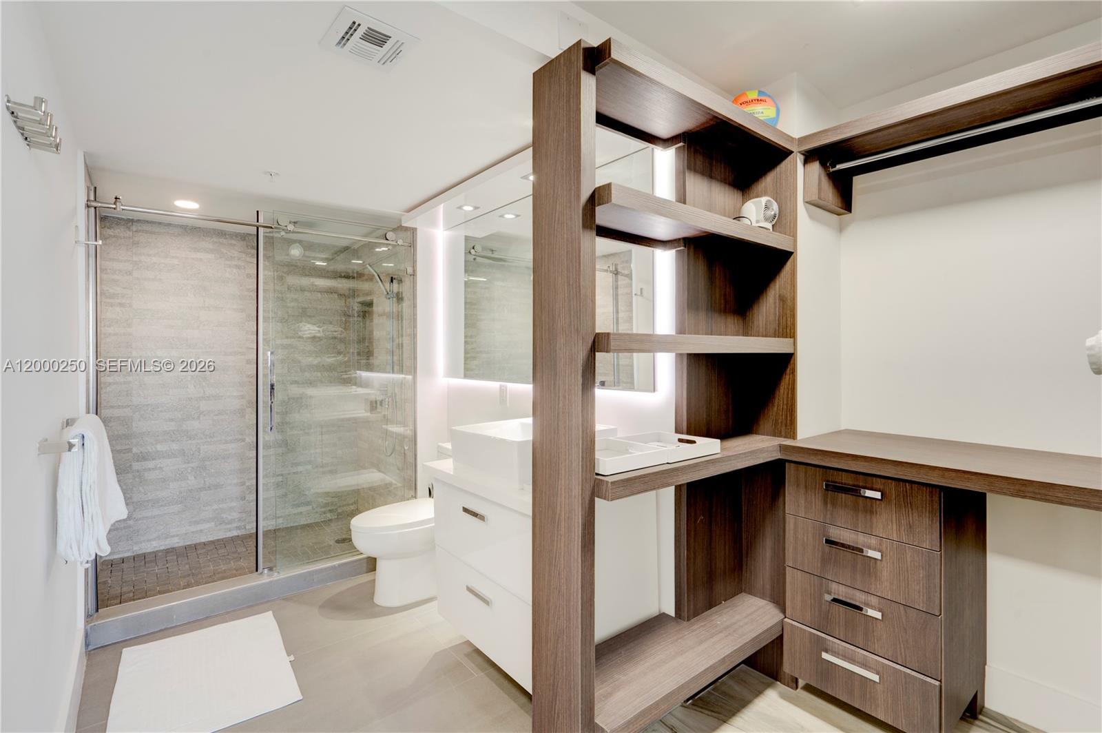 90 Alton Rd #2010 Miami Beach, FL 33139