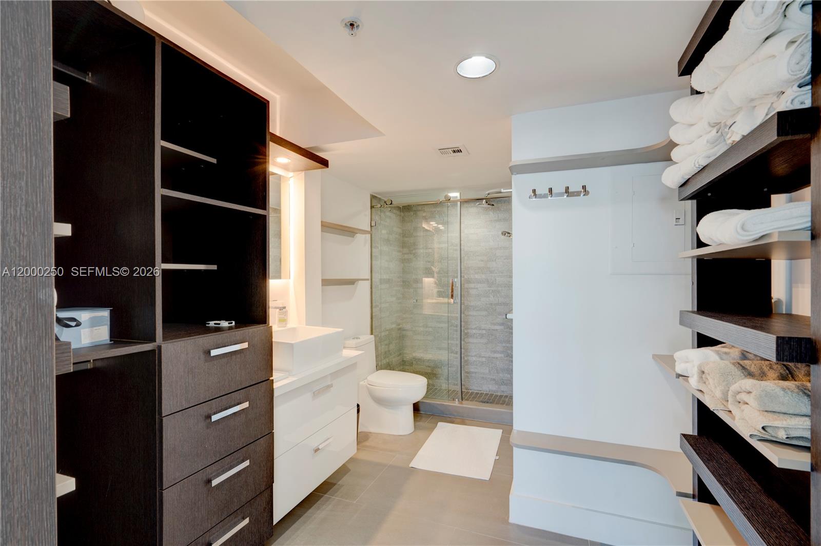 90 Alton Rd #2010 Miami Beach, FL 33139