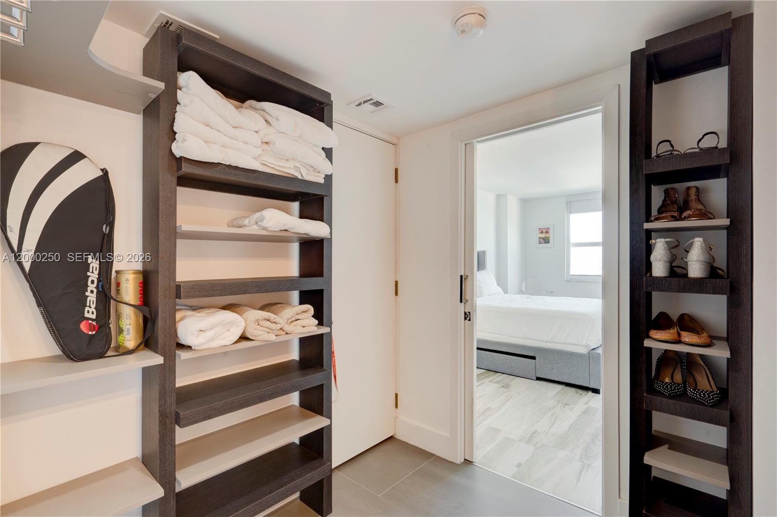 90 Alton Rd #2010 Miami Beach, FL 33139