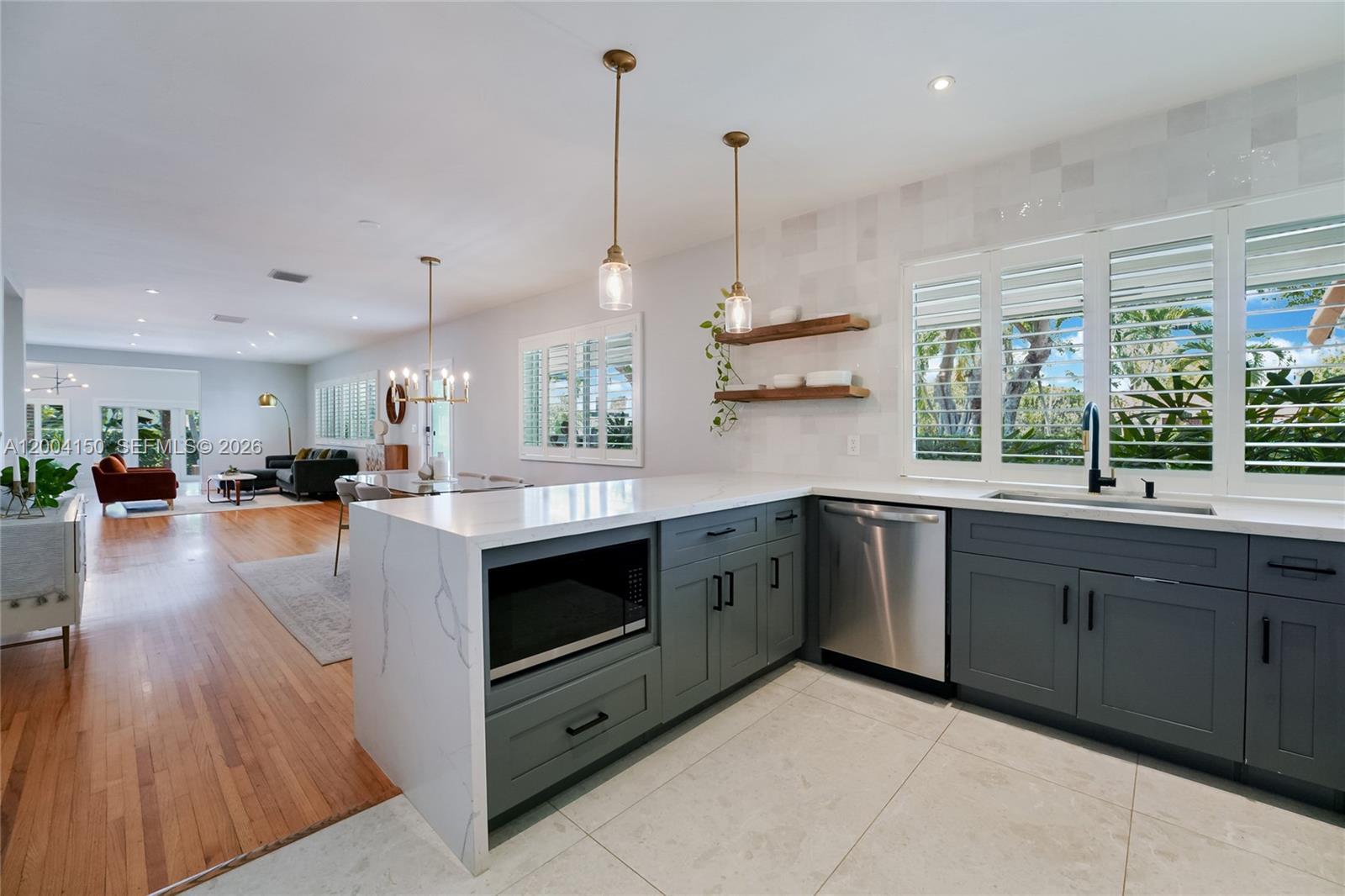 2225 SW 19th Ave Miami, FL 33145