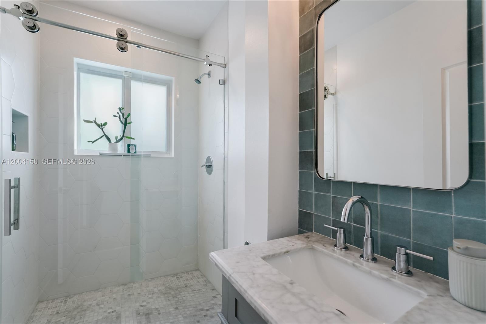 2225 SW 19th Ave Miami, FL 33145