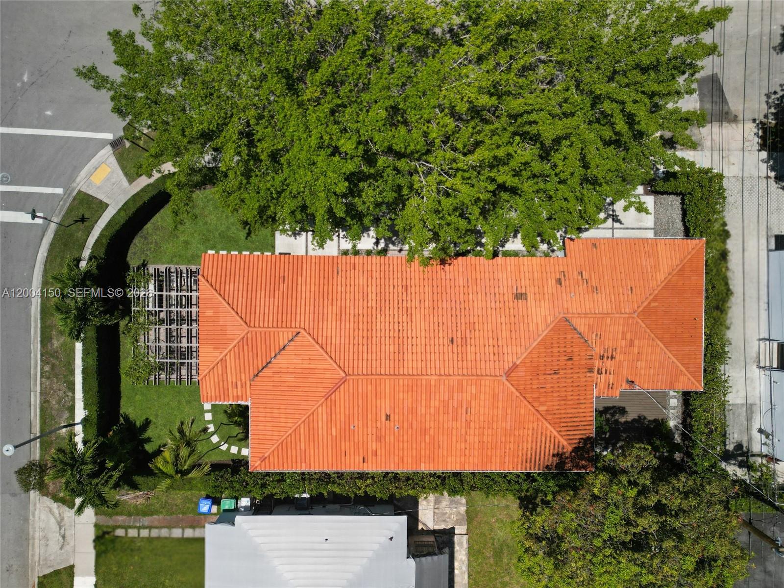 2225 SW 19th Ave Miami, FL 33145