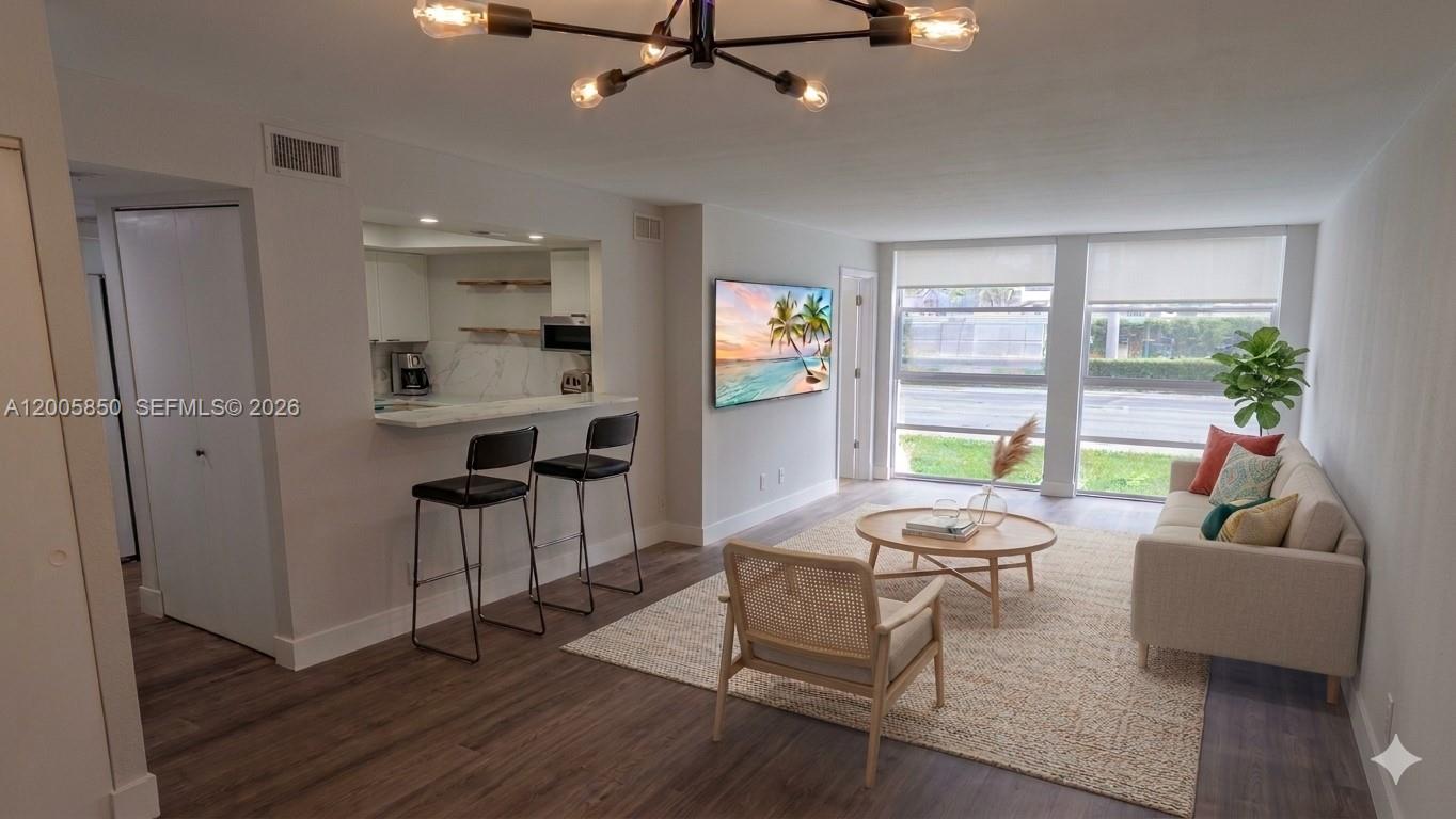 501 Three Iss Blvd #112