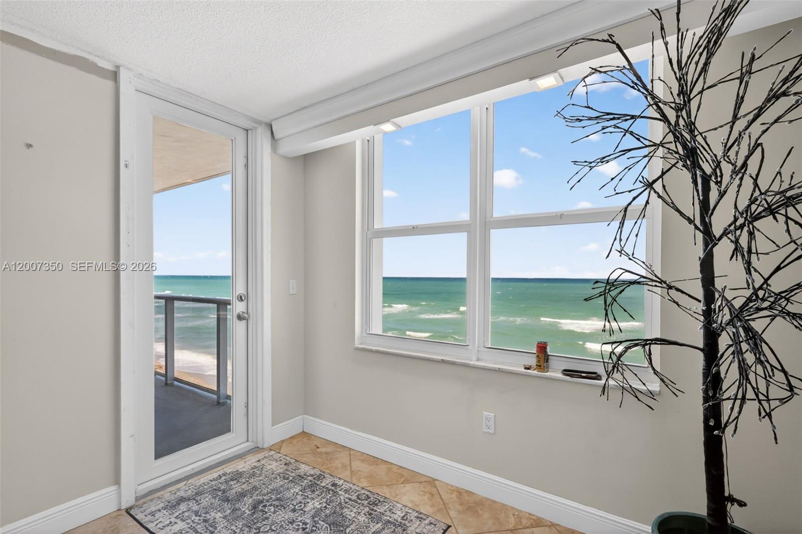 2751 S Ocean Dr #504S Hollywood, FL 33019