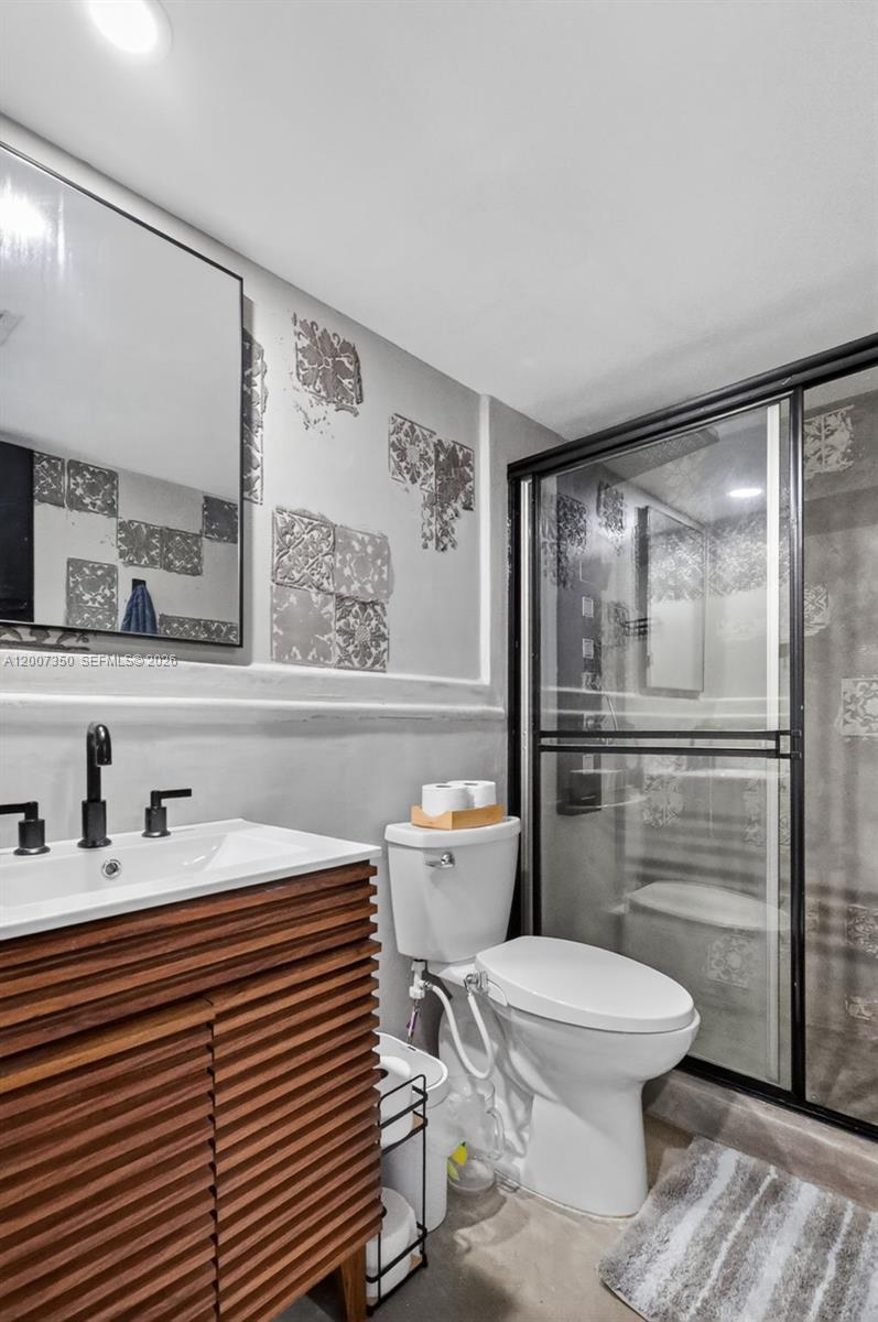 2751 S Ocean Dr #504S Hollywood, FL 33019