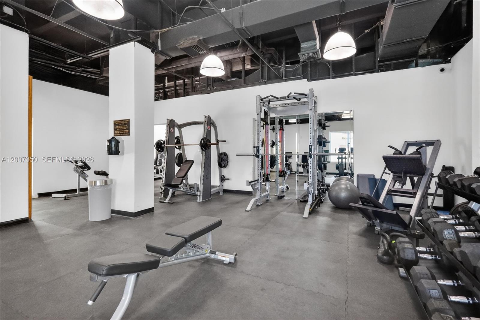 2751 S Ocean Dr #504S Hollywood, FL 33019