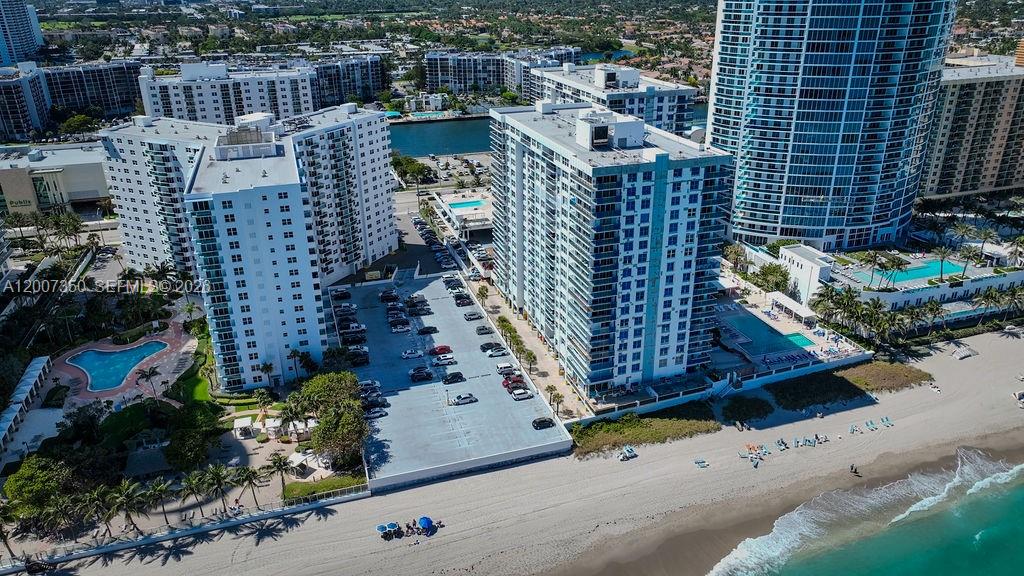 2751 S Ocean Dr #504S Hollywood, FL 33019