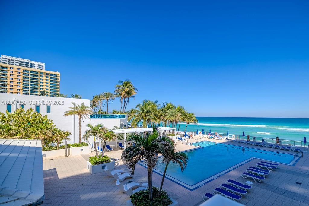 2751 S Ocean Dr #504S Hollywood, FL 33019