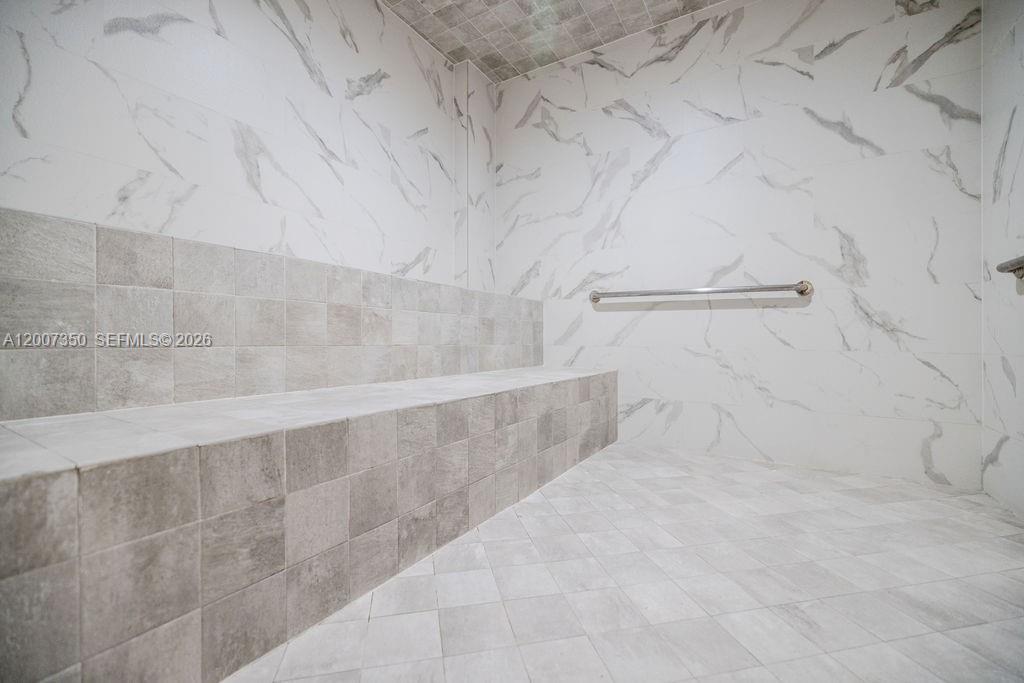 2751 S Ocean Dr #504S Hollywood, FL 33019