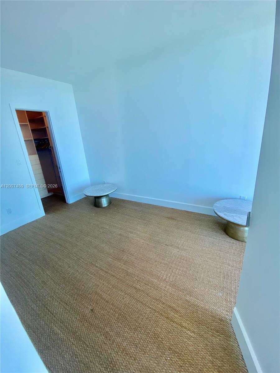 300 S Pointe Dr #3204 Miami Beach, FL 33139