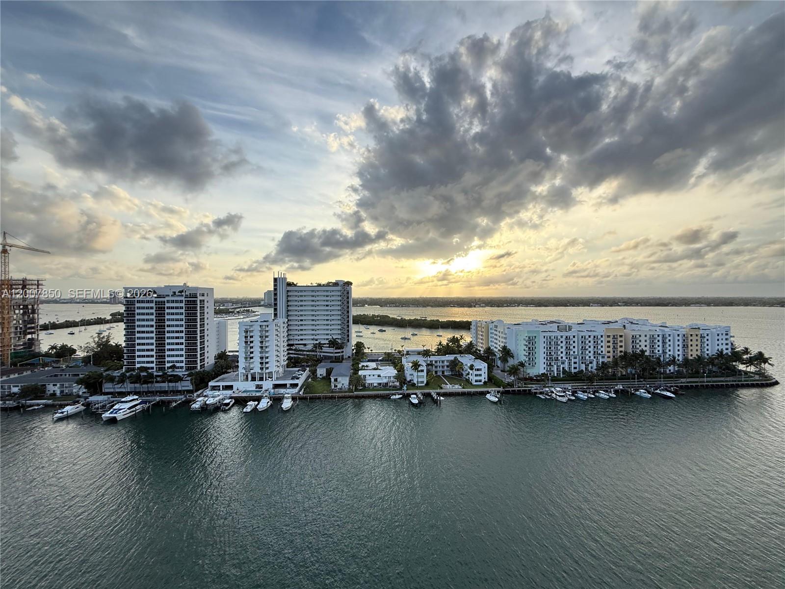 image Eloquence on the Bay4